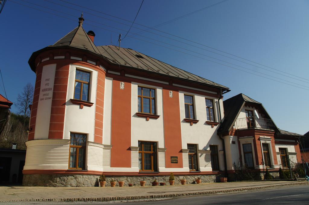 Salmo Hotel Brezno Exterior photo